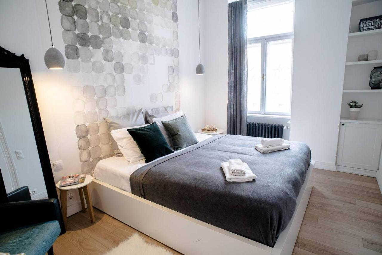 Stunning New Central Home Near Basilica Budapeste Exterior foto